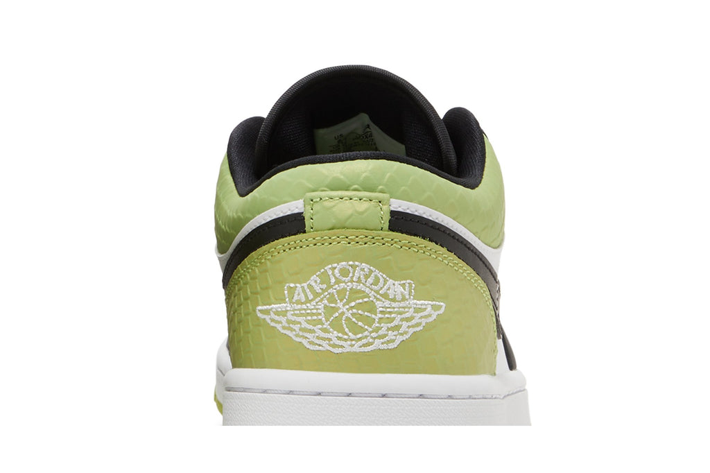 Retro 1 Low SE Sneakers — Vivid Green Snakeskin — DX4446-301