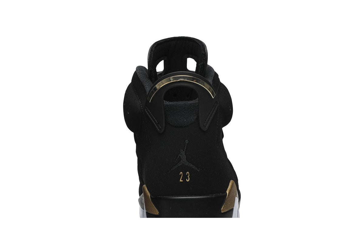 Retro 6 Sneakers — Defining Moments — CT4954-007