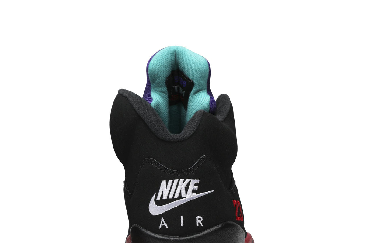 Retro 5 Sneakers — Top 3 — CZ1786-001