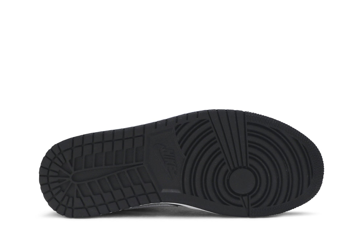 Retro 1 Low Sneakers — Black — AO9944-001