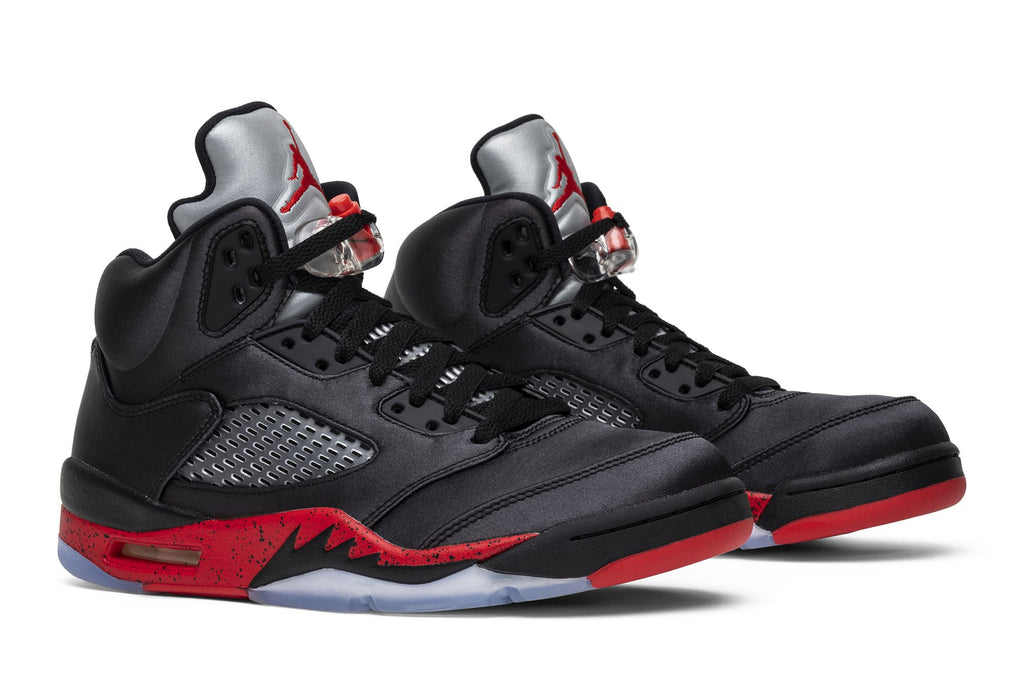 Retro 5 Sneakers — Satin Bred — 136027-006
