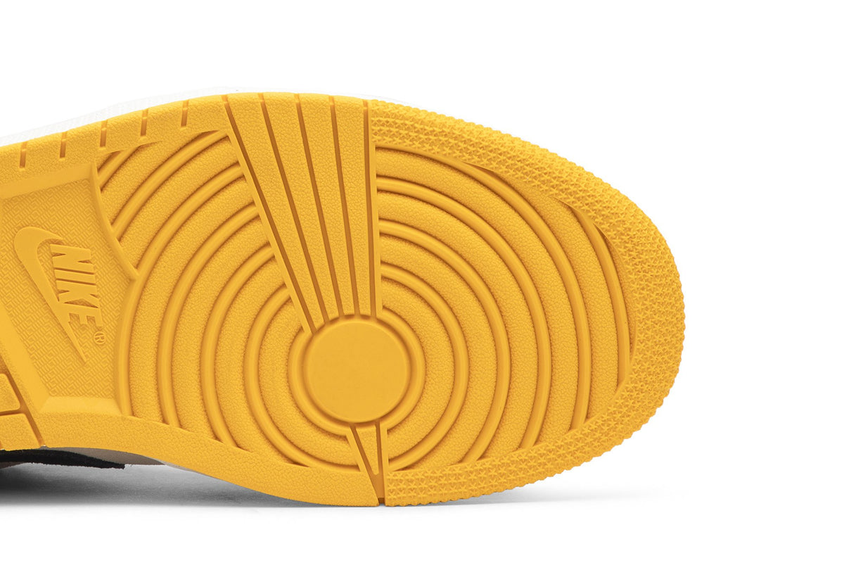 Retro 1 Low Sneakers — University Gold — 553558-127