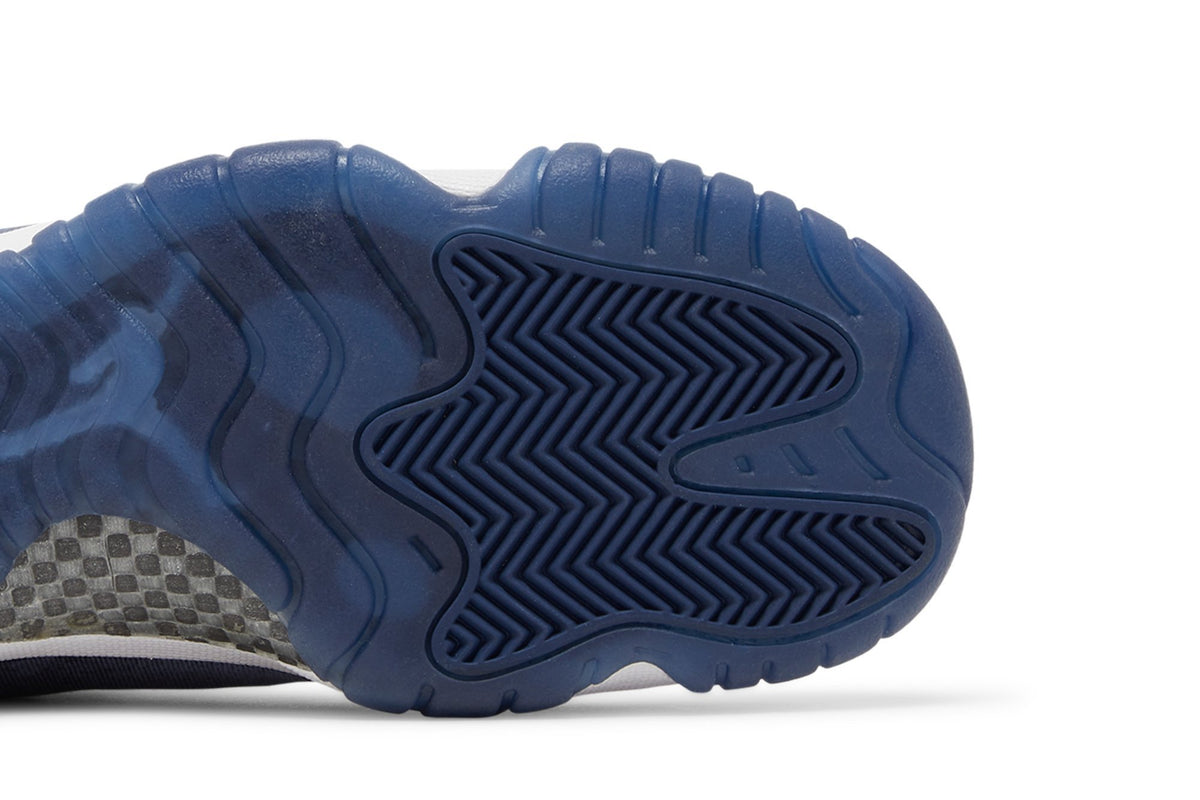 Retro 11 Sneakers — Midnight Navy Velvet — AR0715-441
