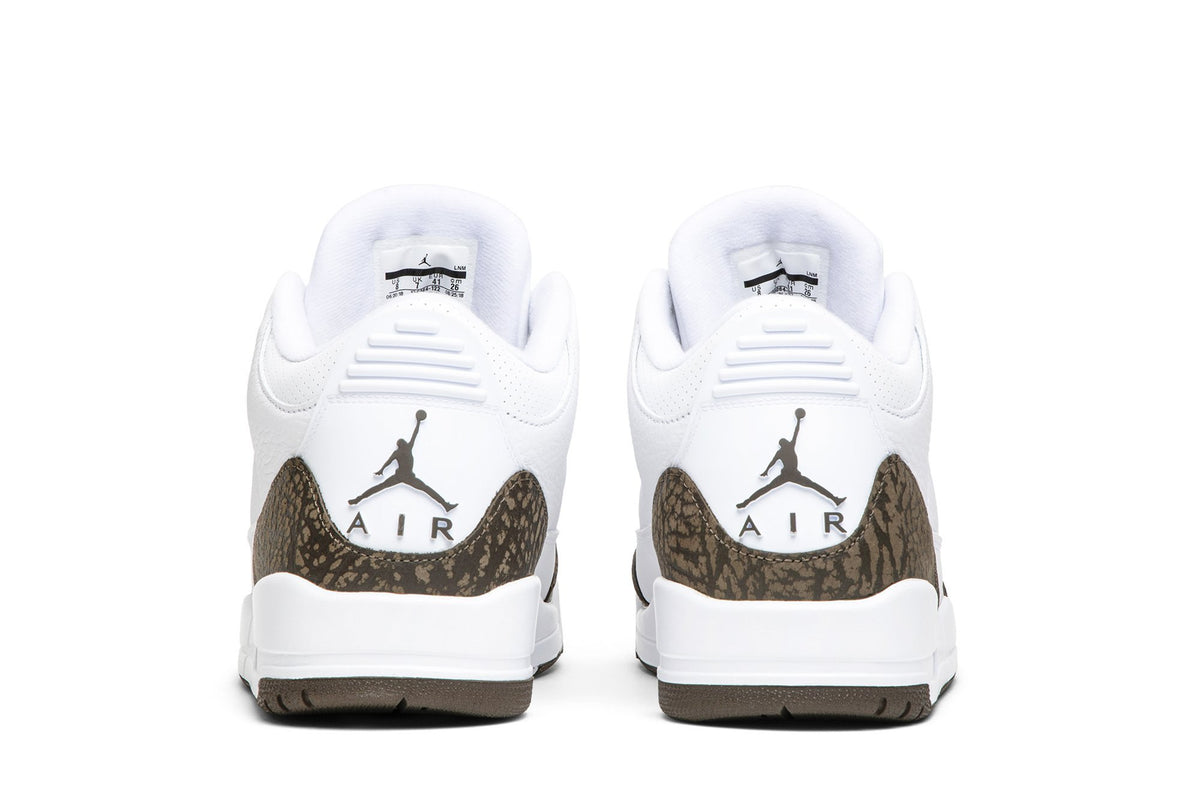 Retro 3 Sneakers — Mocha — 136064-122