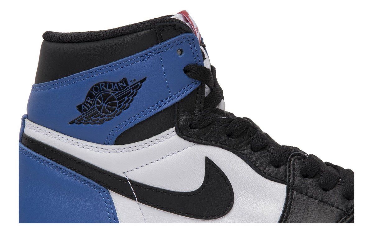 Retro 1 High OG Sneakers — Top 3 — 555088-026