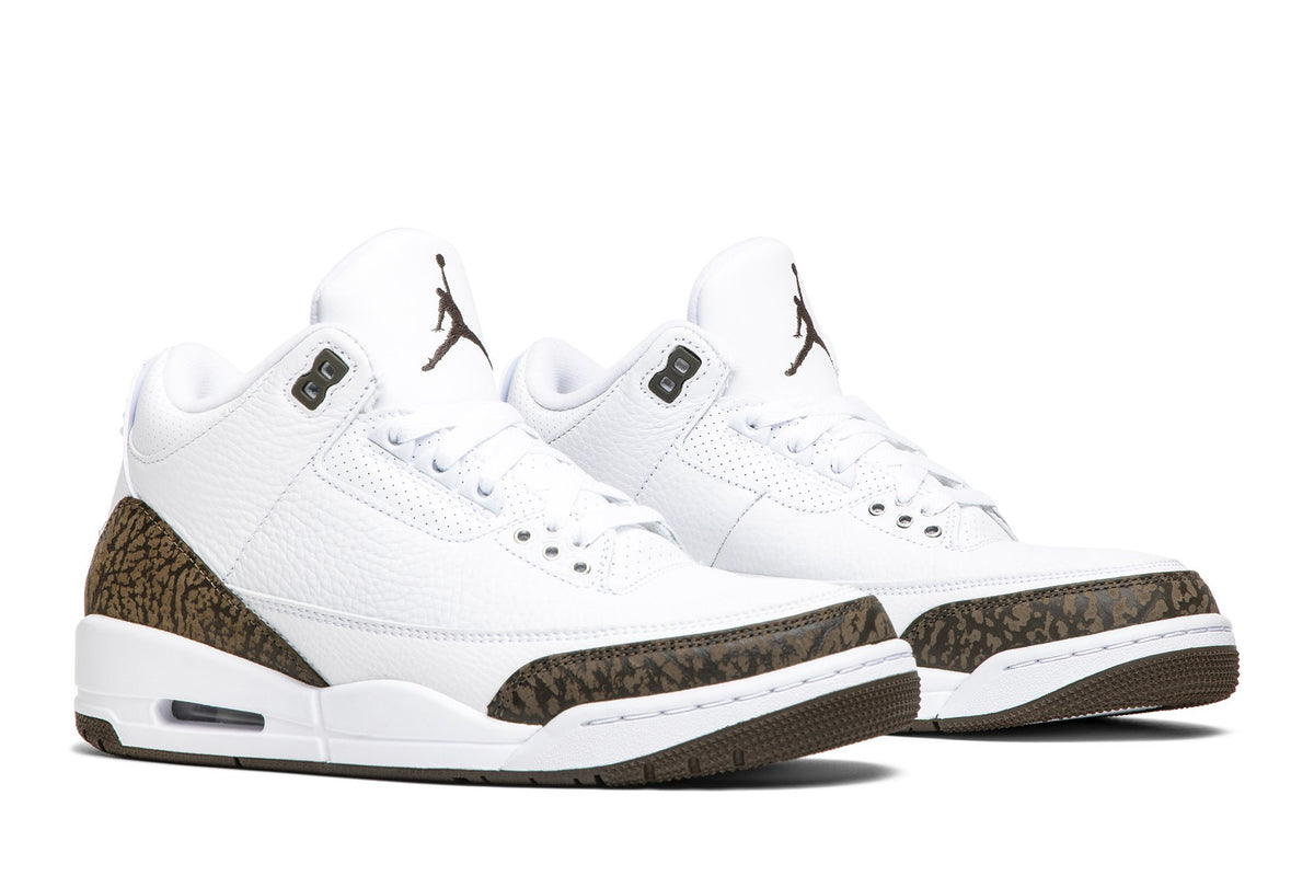 Retro 3 Sneakers — Mocha — 136064-122