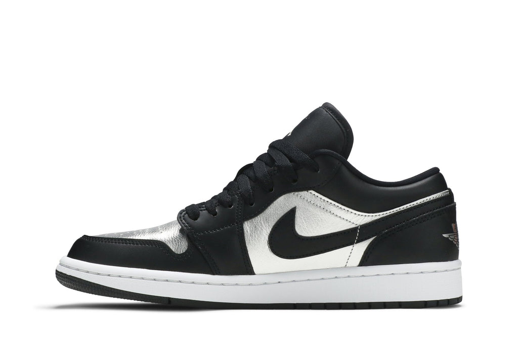 Retro 1 Low SE Sneakers — Silver Toe — DA5551-001