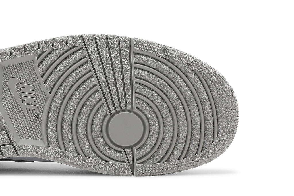 Retro 1 Mid Sneakers — College Grey — 554724-082
