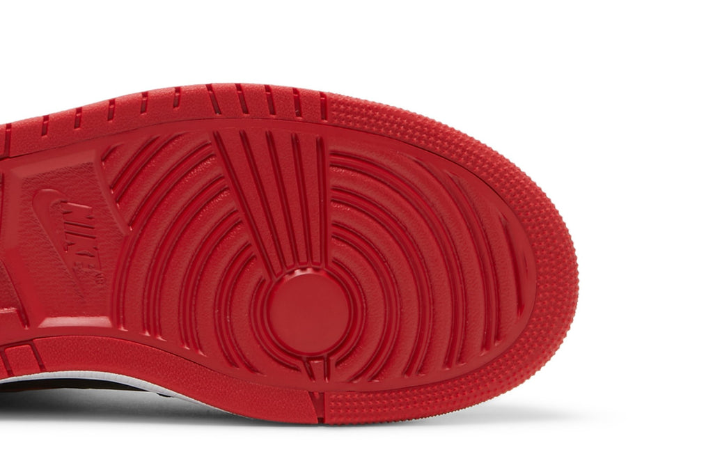 Retro 1 High Zoom Comfort Sneakers — Black University Red — CT0979-006