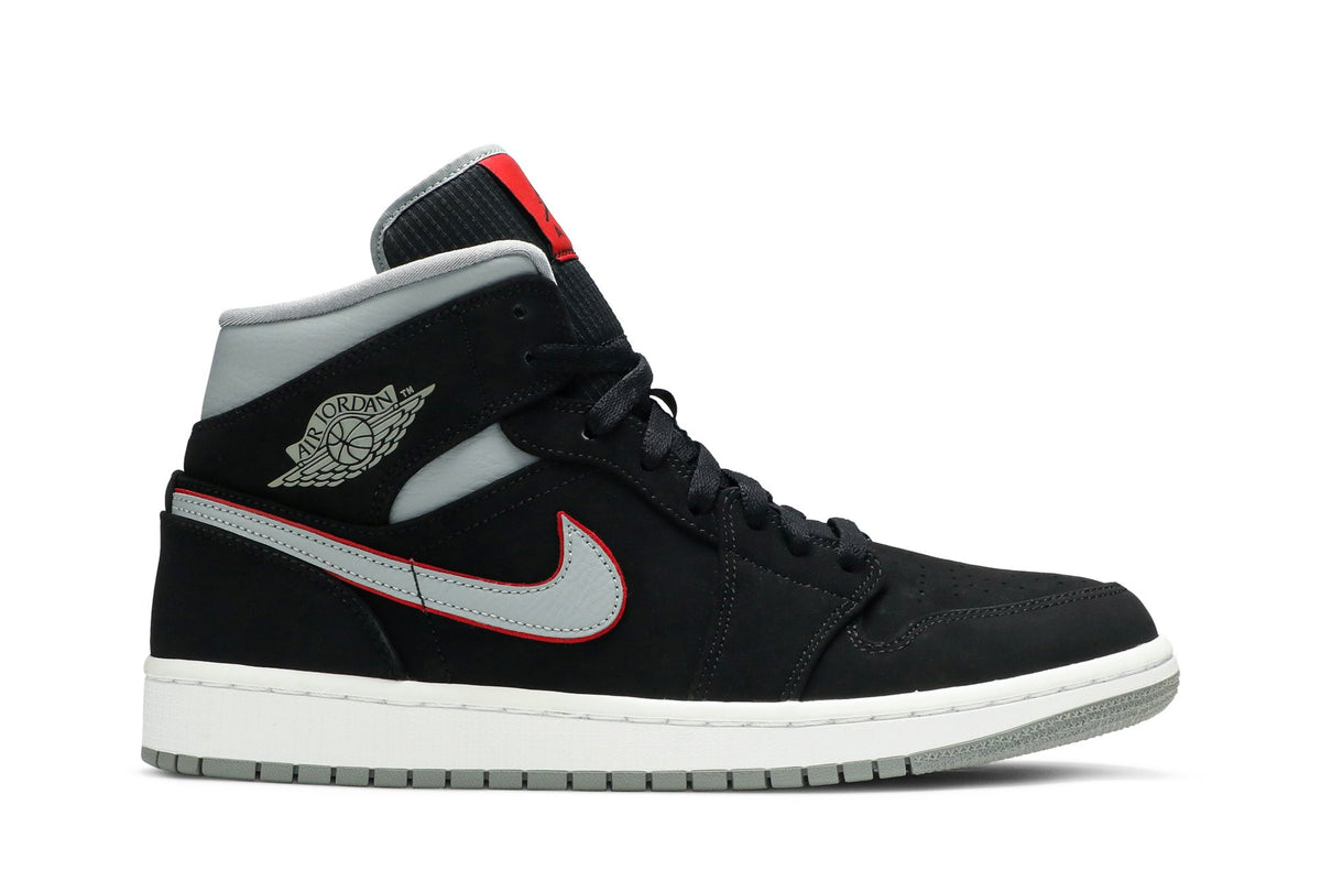 Retro 1 Mid Sneakers — Black Grey — 554724-060