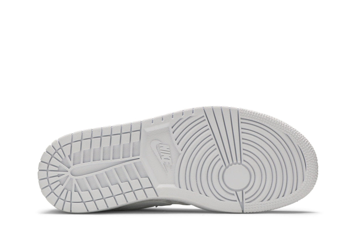 Retro 1 Low Breathe Sneakers — Triple White — DC9508-100