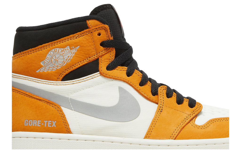 Retro 1 High Element GORE-TEX Sneakers — Light Curry — DB2889-700
