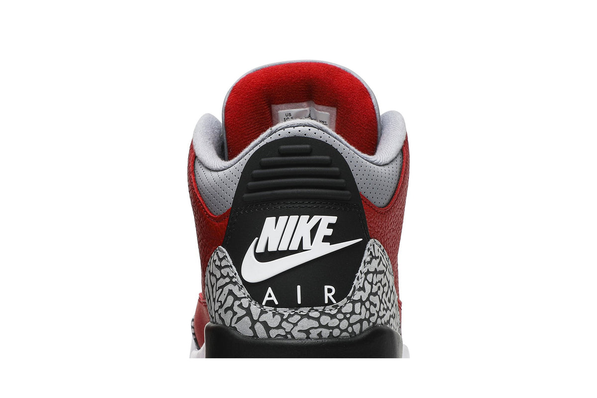 Retro 3 SE Sneakers — Unite — CK5692-600