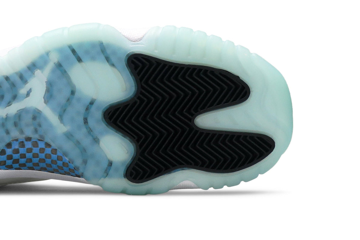 Retro 11 Low GS Sneakers — Legend Blue — 528896-117