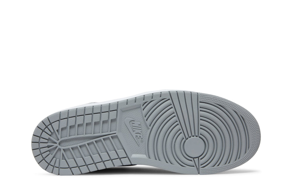 Retro 1 High OG Sneakers — Rebellionaire — 555088-036