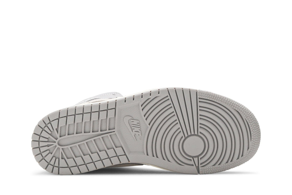 Retro 1 Mid Sneakers — Grey Light Bone — CD7240-002