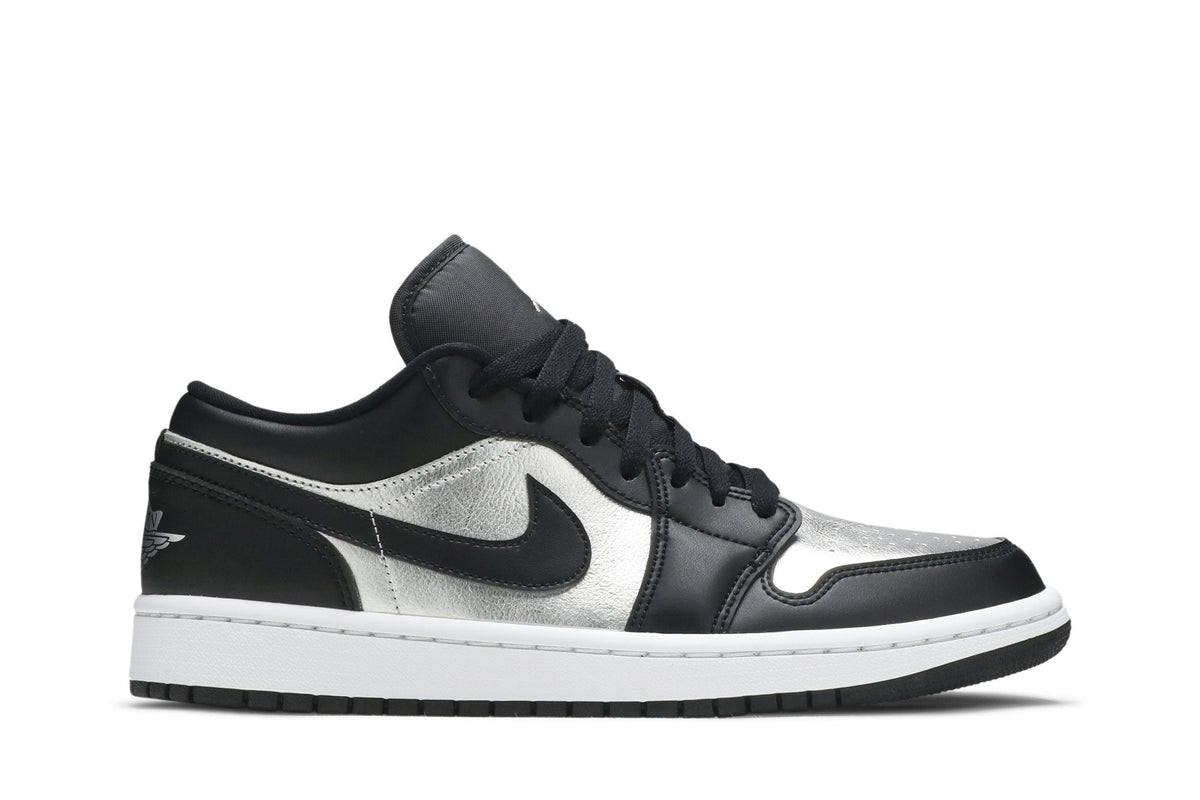 Retro 1 Low SE Sneakers — Silver Toe — DA5551-001