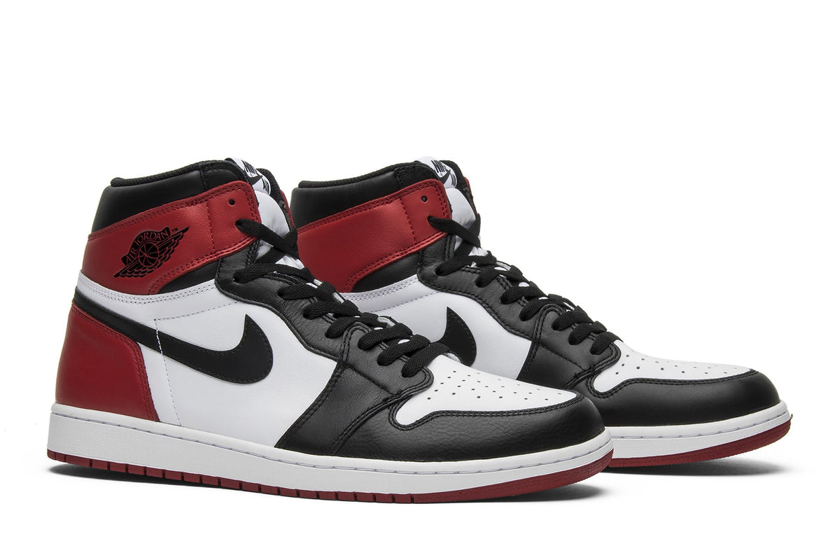 Retro 1 High OG Sneakers — Black Toe — 555088-125