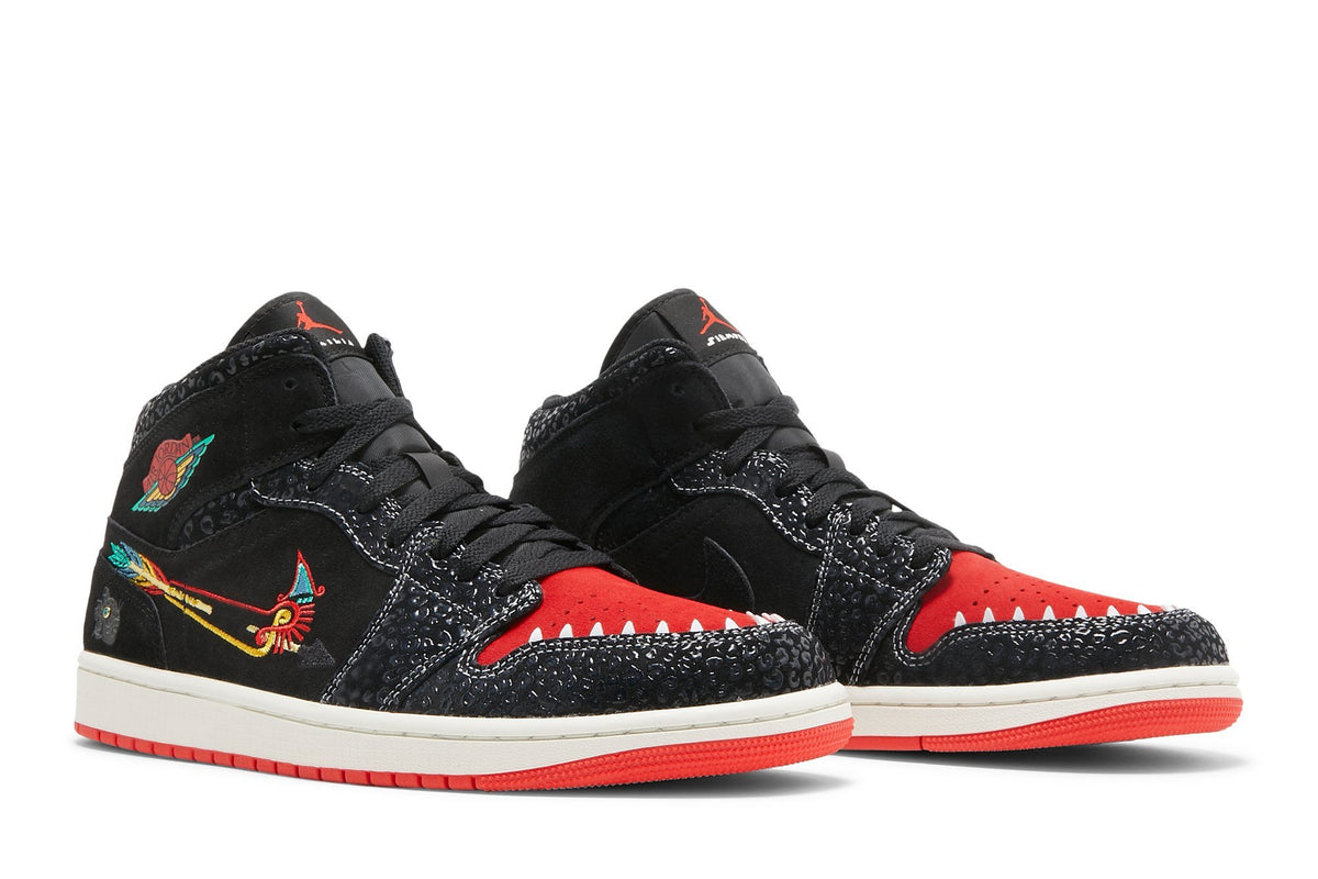 Retro 1 Mid SE Sneakers — SiEMPRE Familia — DN4904-001