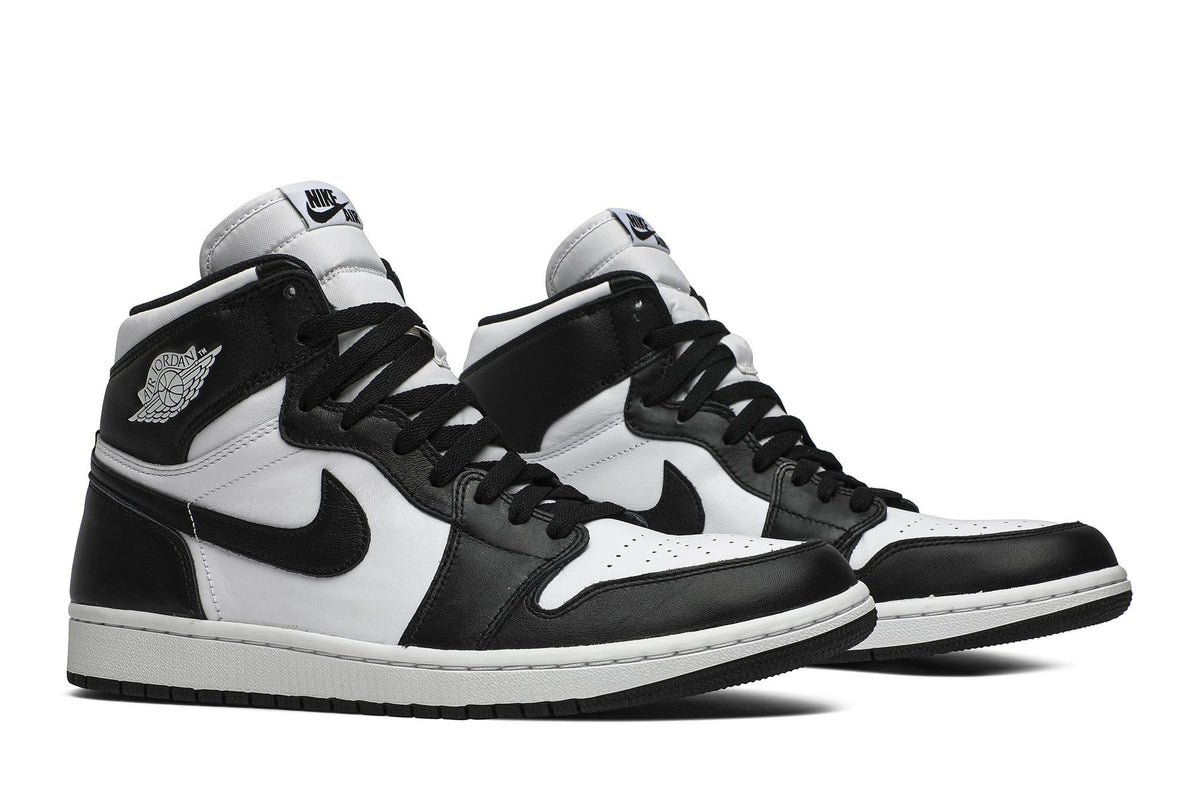 Retro 1 High OG Sneakers — Black White — 555088-010