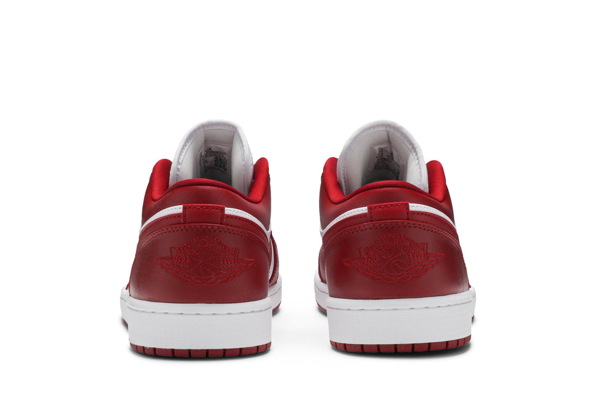 Retro 1 Low Sneakers — Gym Red — 553558-611