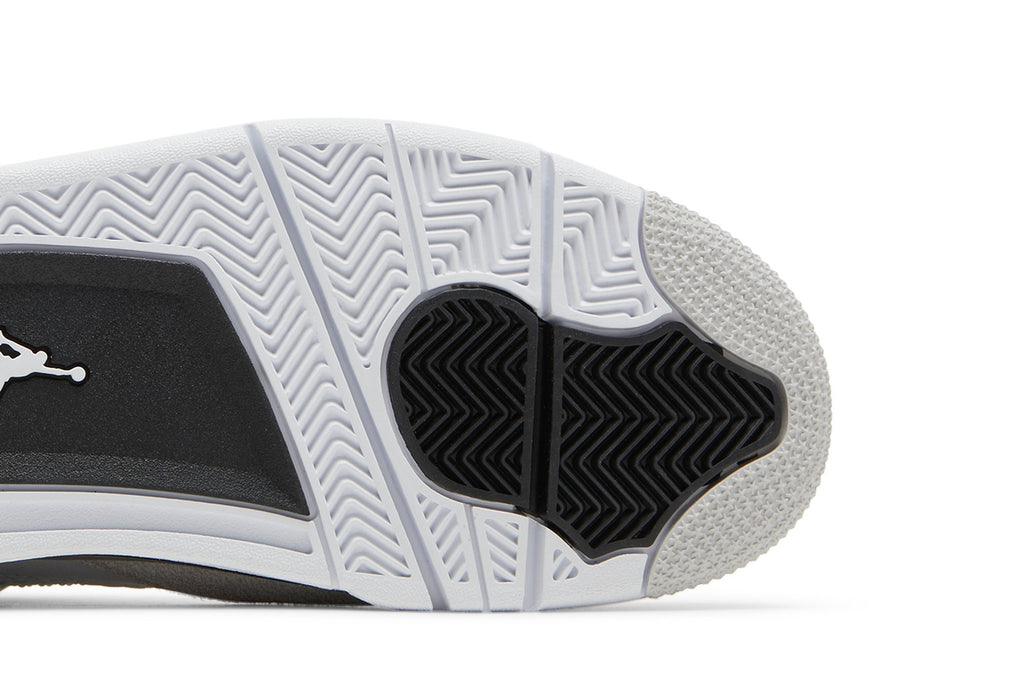 Retro 4 Sneakers — Military Black — DH6927-111