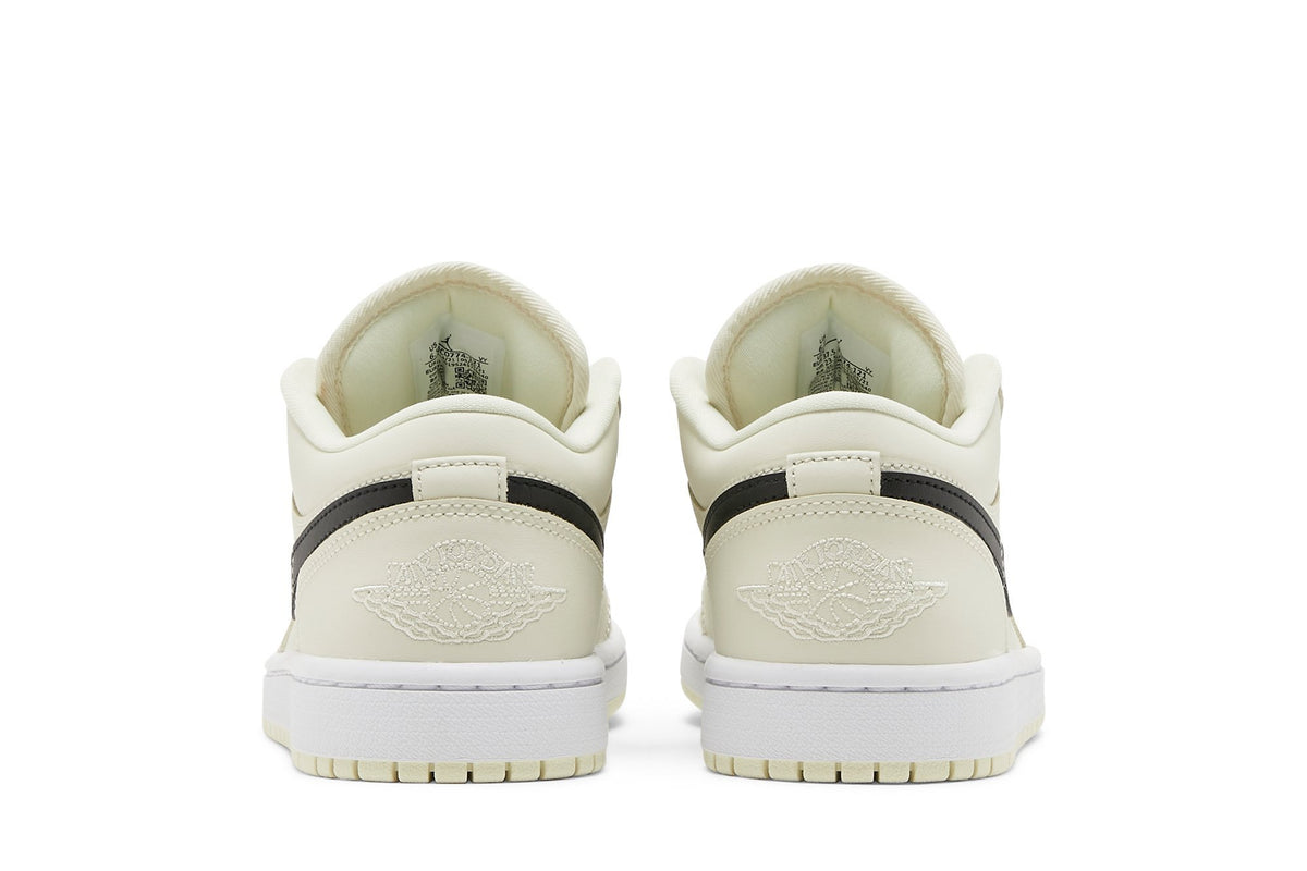 Retro 1 Low Sneakers — Coconut Milk — DC0774-121