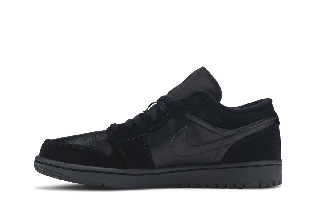Retro 1 Low Sneakers — Triple Black — 553558-025