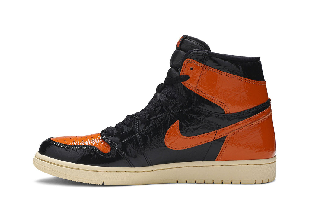 Retro 1 High OG Sneakers — Shattered Backboard 3.0 — 555088-028