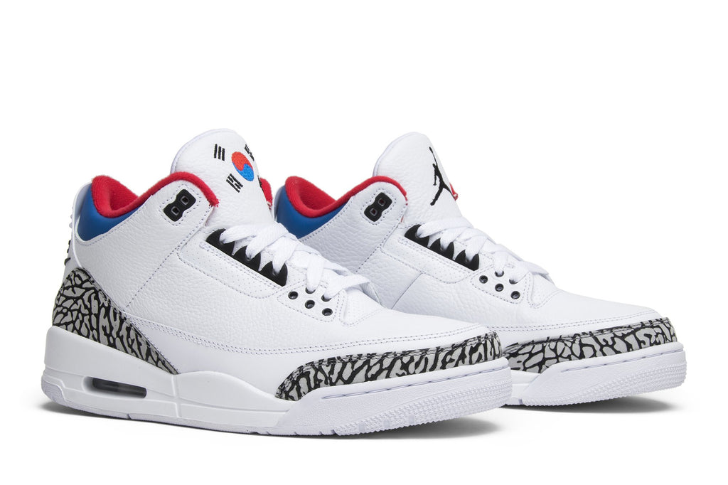 Retro 3 Sneakers — Seoul — AV8370-100