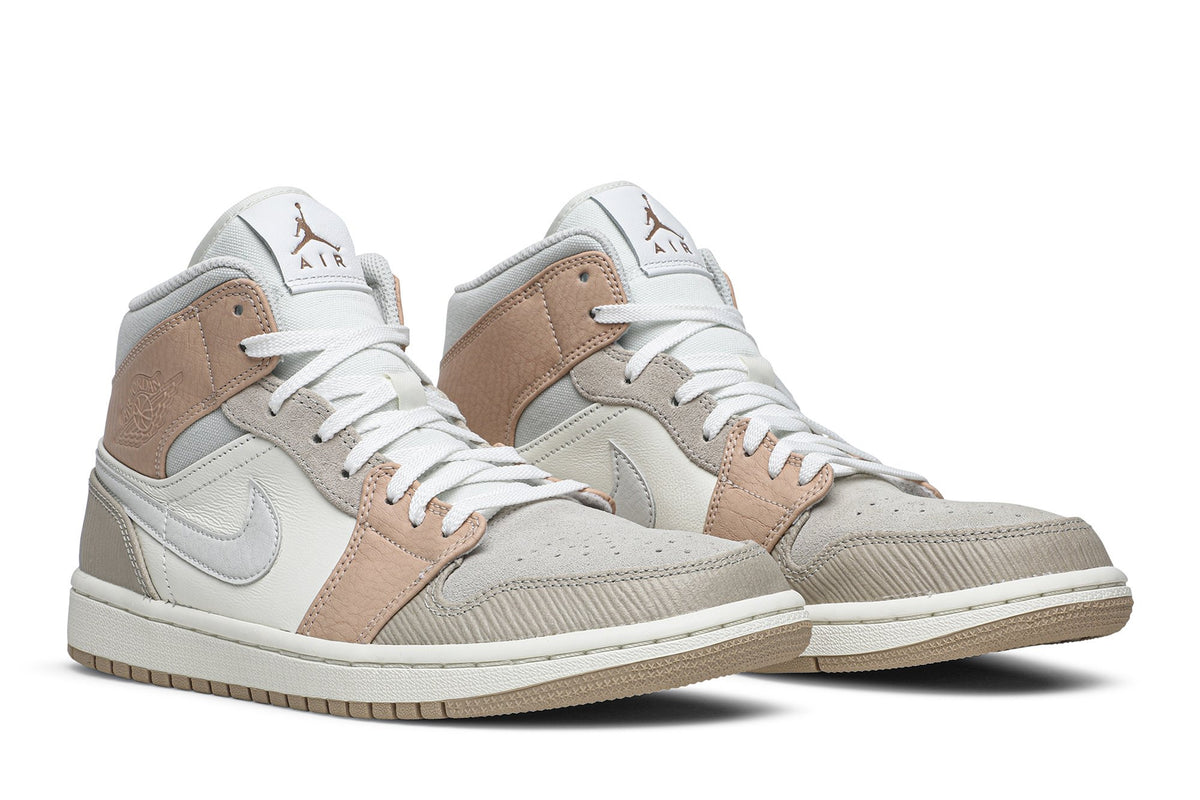 Retro 1 Mid Sneakers — Milan — CV3044-100