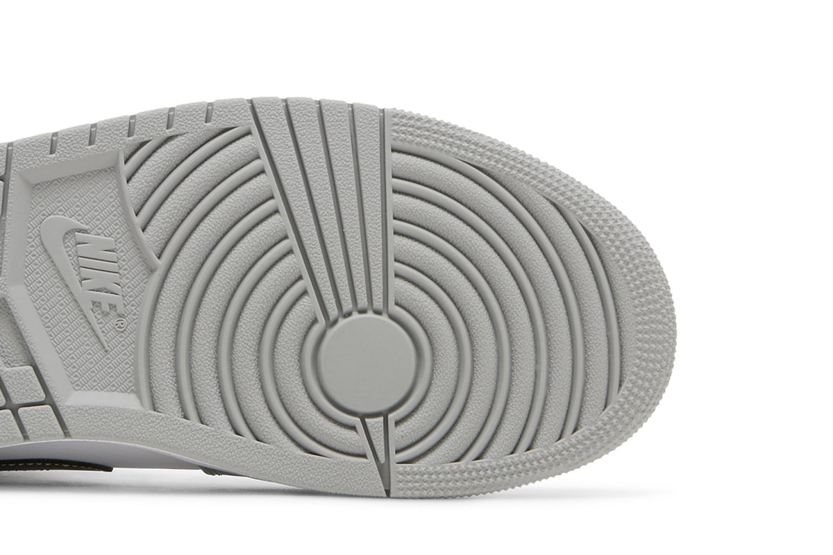 Retro 1 Mid Sneakers — Light Smoke Grey — 554724-078