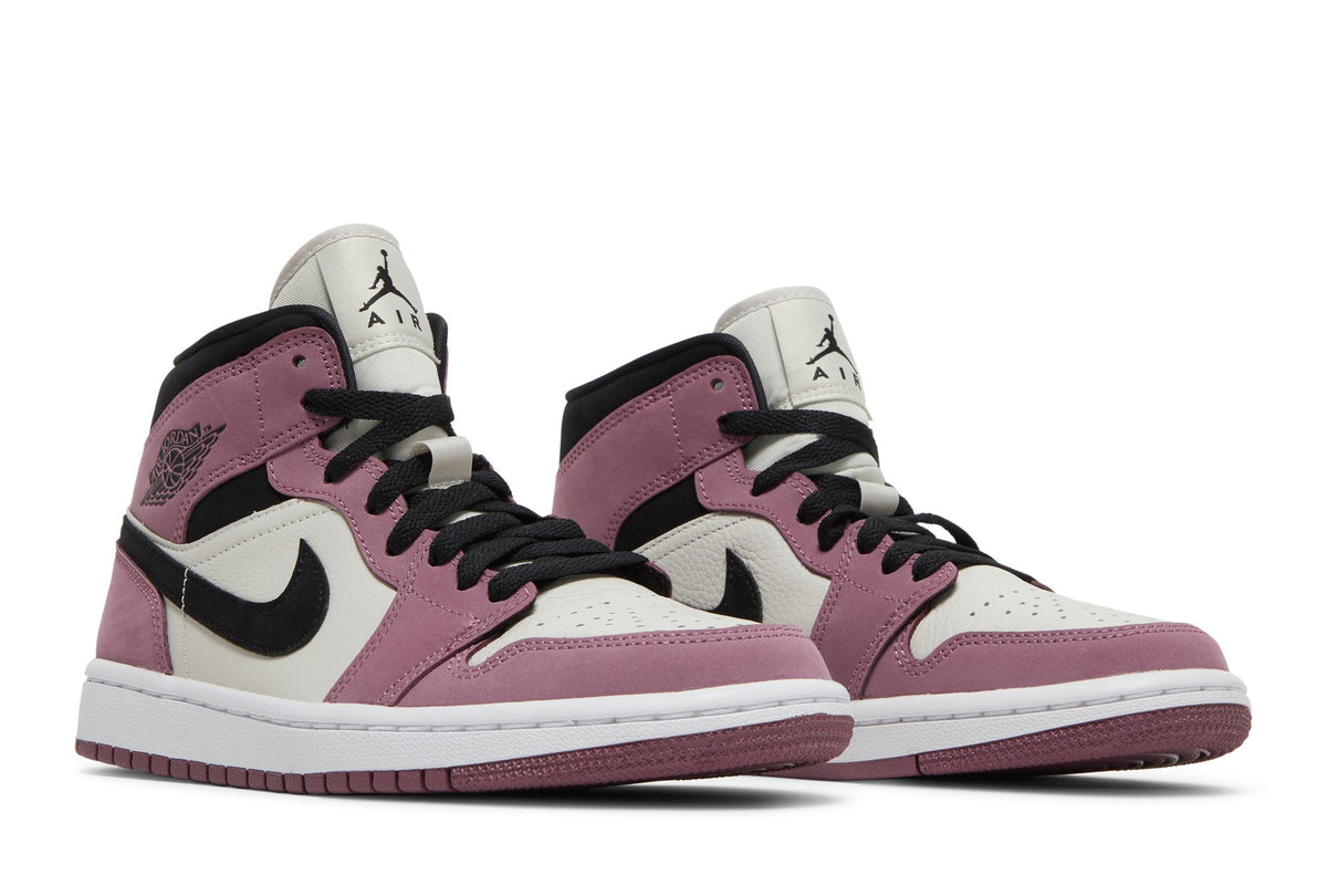 Retro 1 Mid SE Sneakers — Berry Pink — DC7267-500