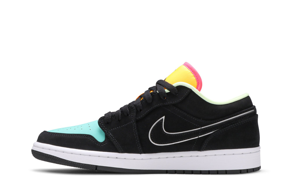 Retro 1 Low SE Sneakers — Aurora Green — CK3022-013