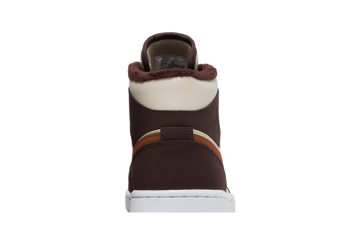 Retro 1 Mid SE Sneakers — Cream Dark Chocolate — DO6699-200