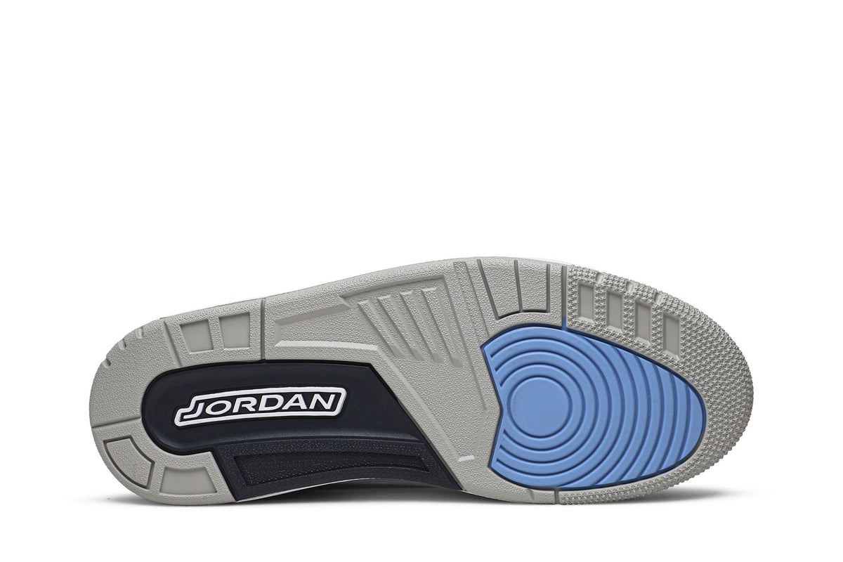 Retro 3 Sneakers — UNC — CT8532-104