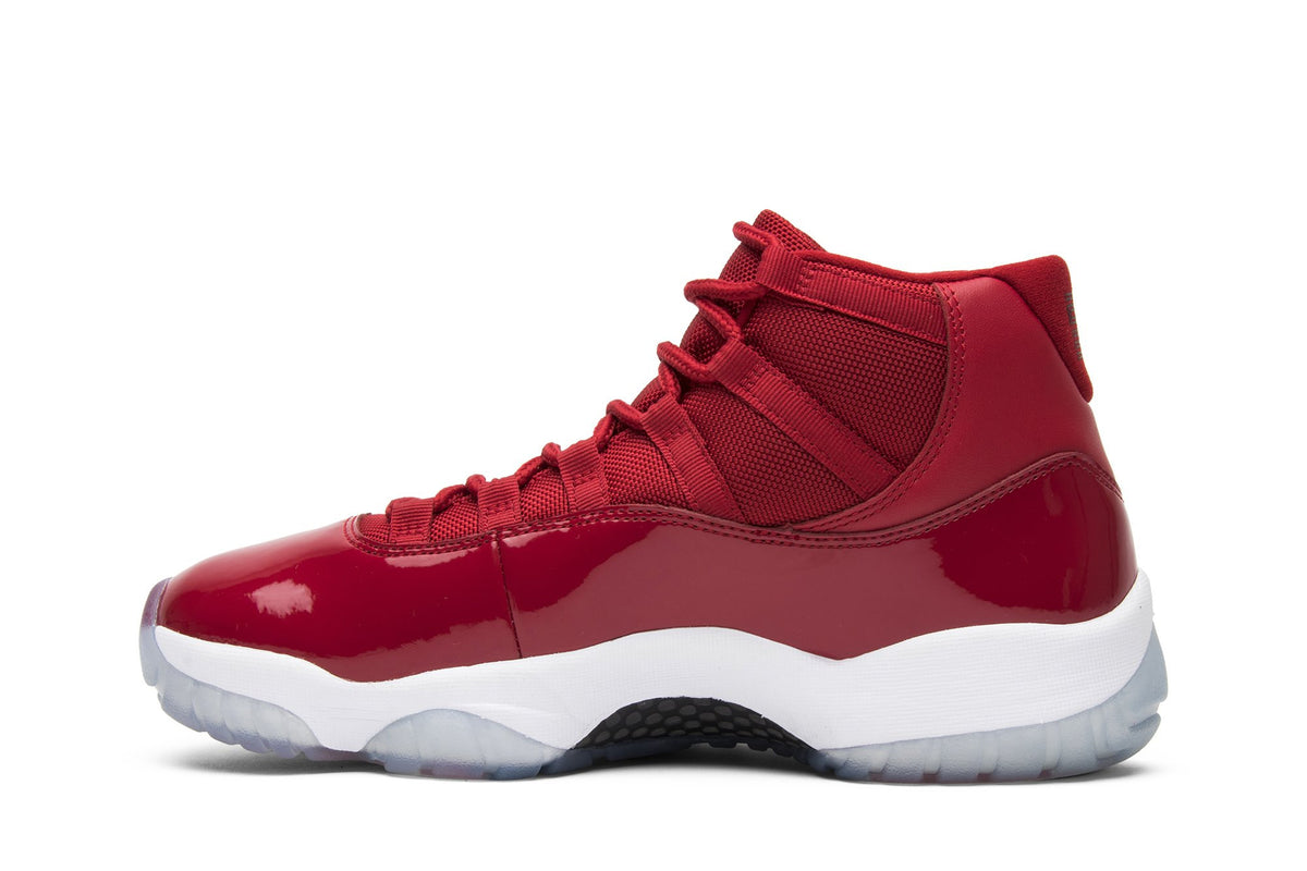 Retro 11 Sneakers — Win Like — 378037-623