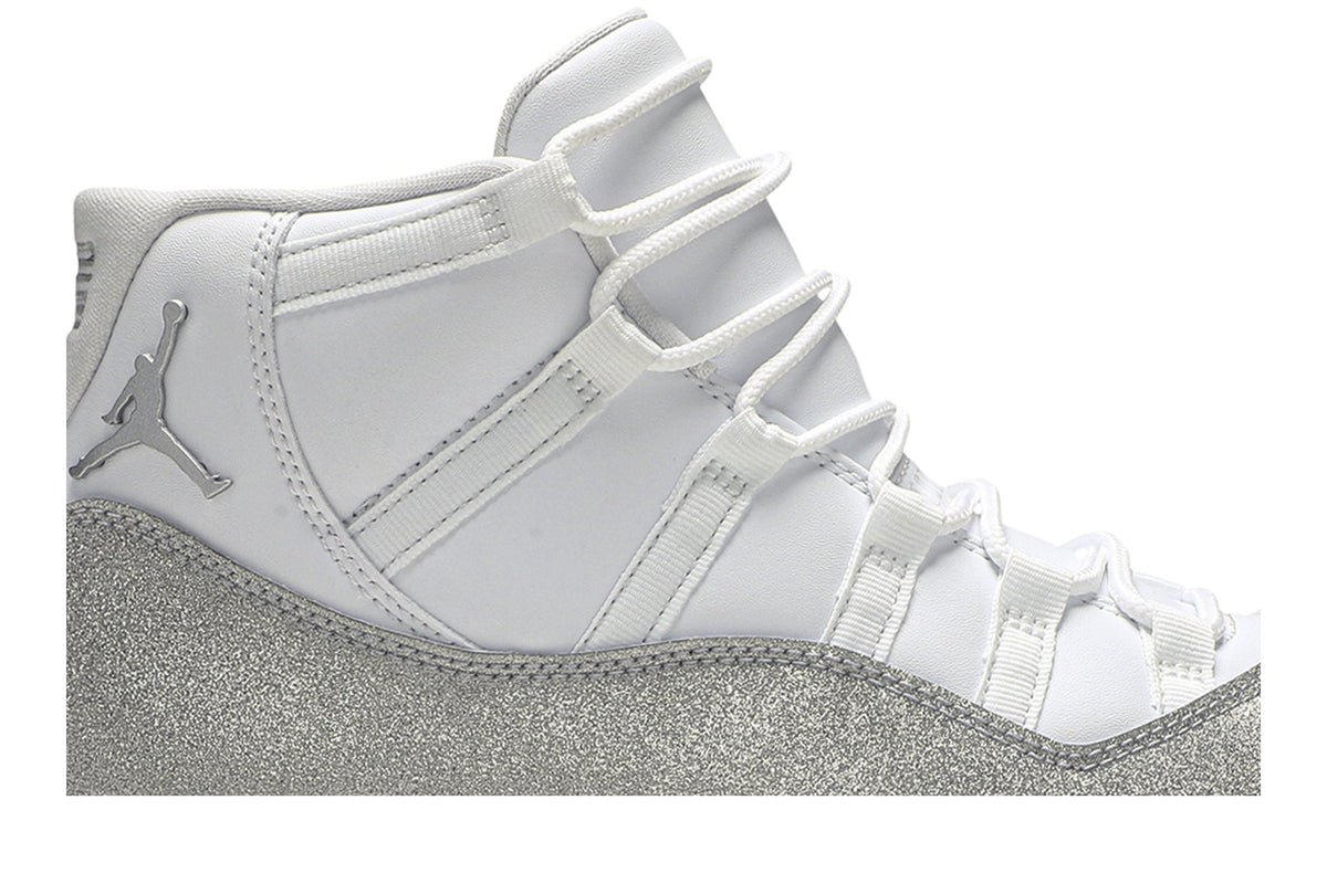 Retro 11 Sneakers — Vast Grey — AR0715-100