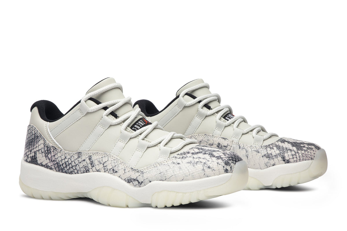 Retro 11 Low Sneakers — Light Bone Snakeskin — CD6846-002