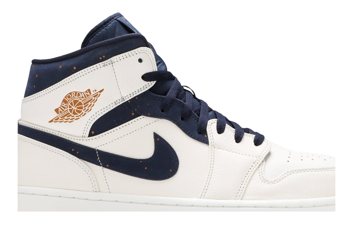 Retro 1 Mid Sneakers — Jeter — AH6342-104