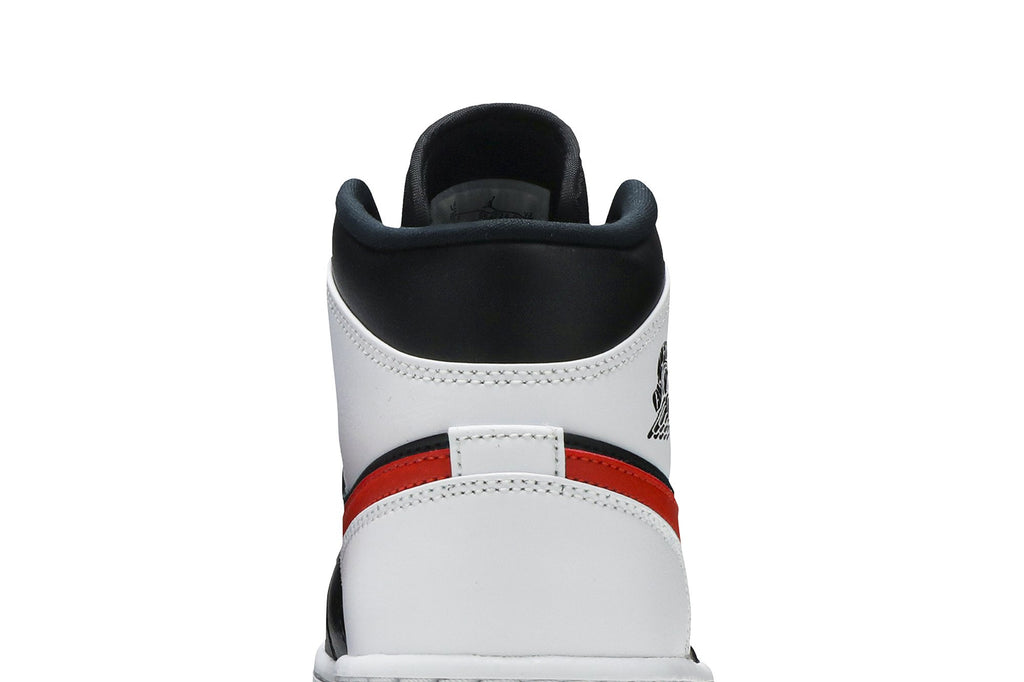 Retro 1 Mid Sneakers — Chile Red — 554724-075