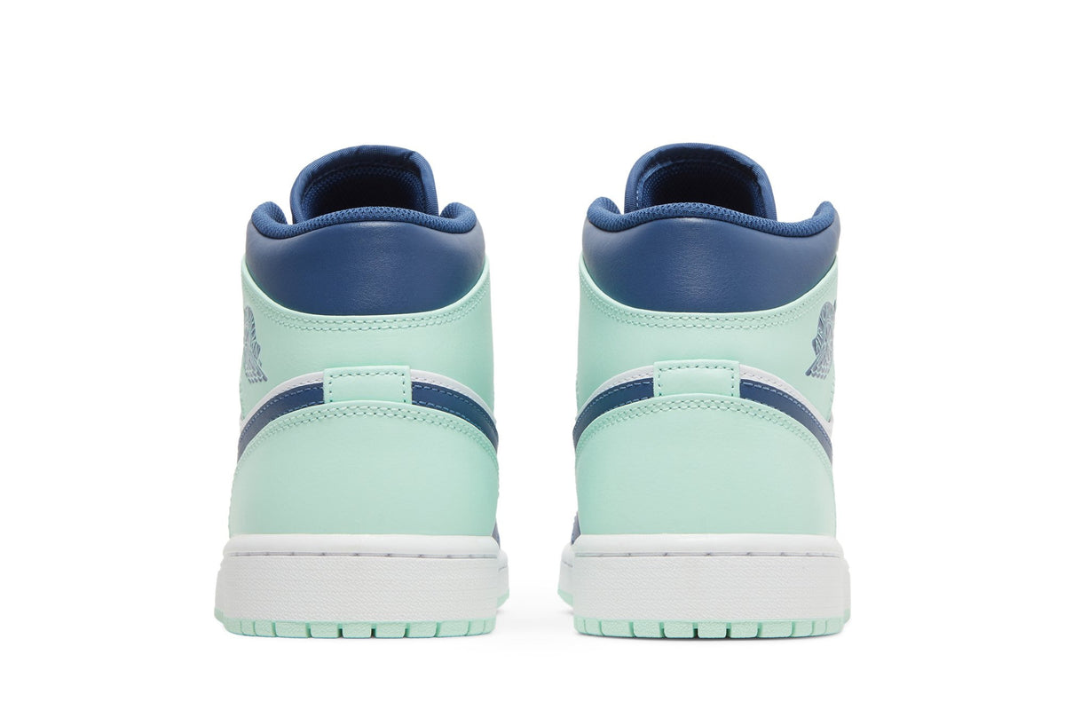 Retro 1 Mid Sneakers — Blue Mint — 554724-413