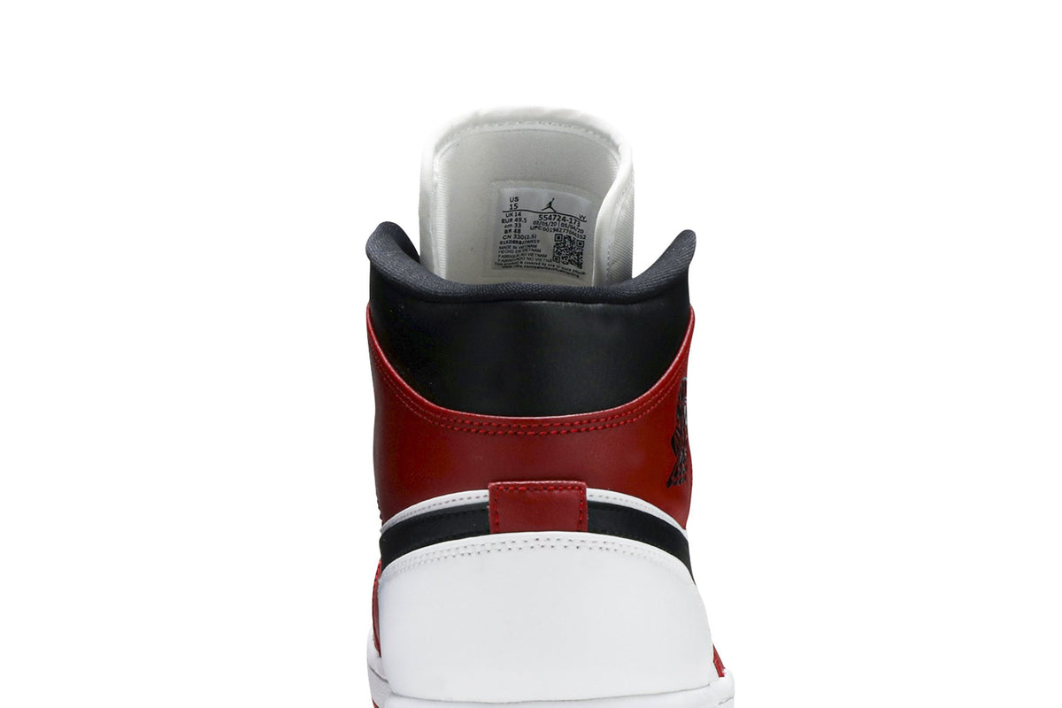 Retro 1 Mid Sneakers — Chicago — 554724-173
