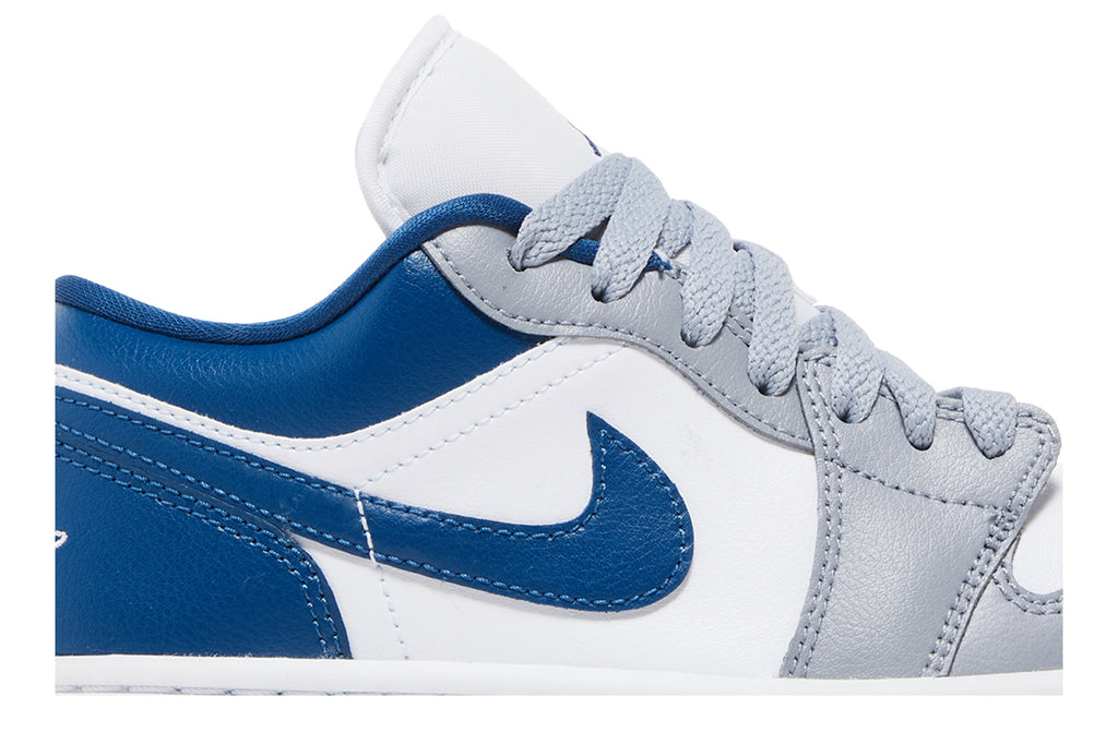 Retro 1 Low Sneakers — French Blue — DC0774-042