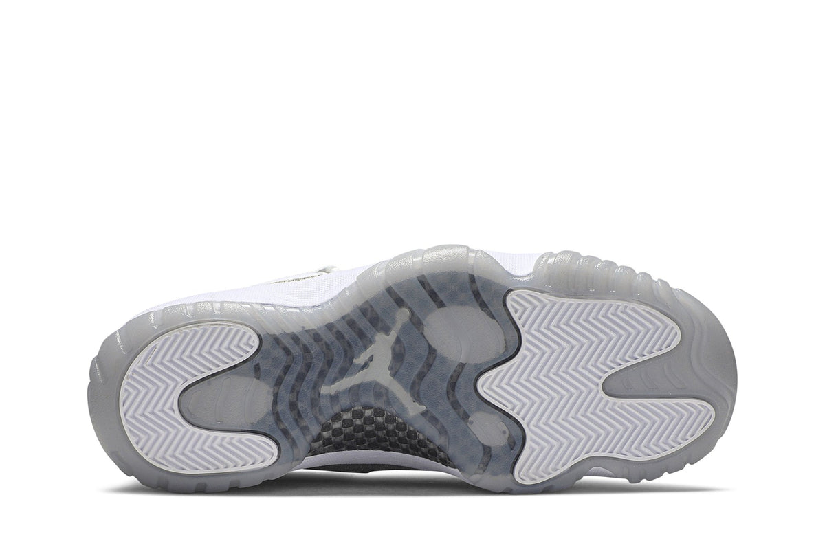 Retro 11 Sneakers — Vast Grey — AR0715-100