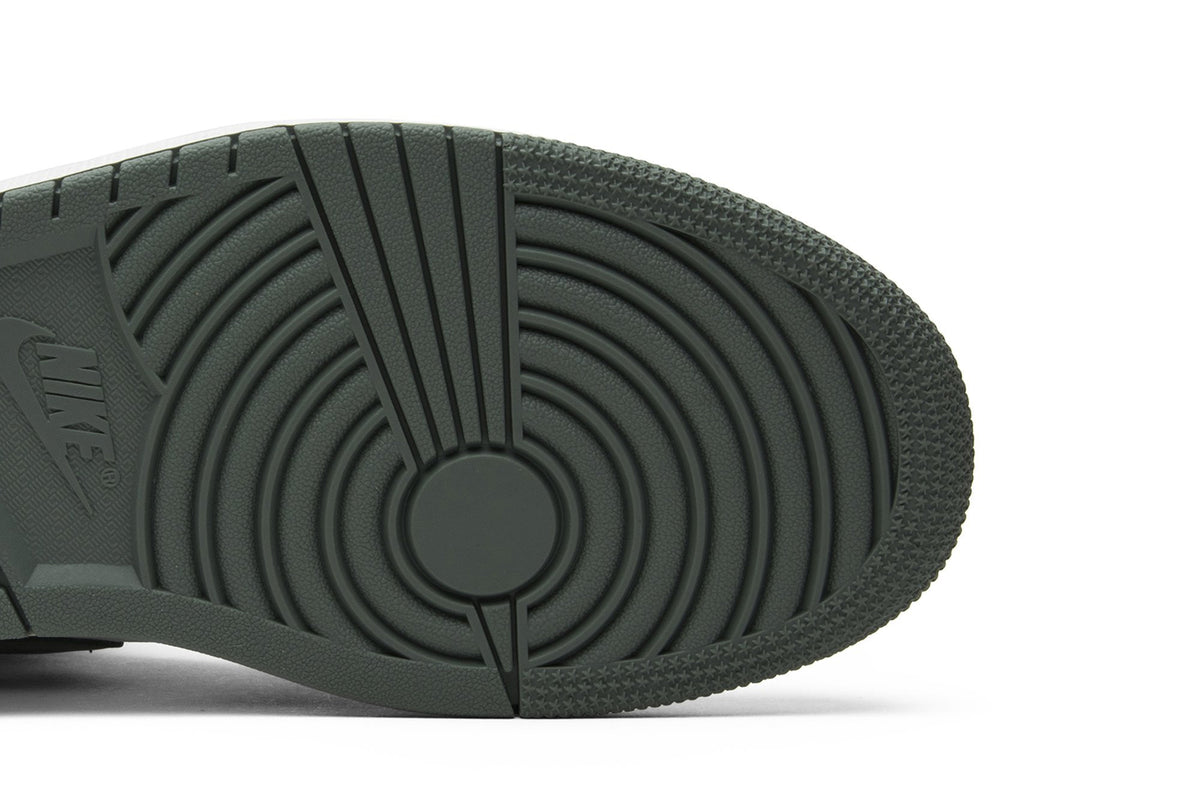 Retro 1 High OG Sneakers — Clay Green — 555088-135
