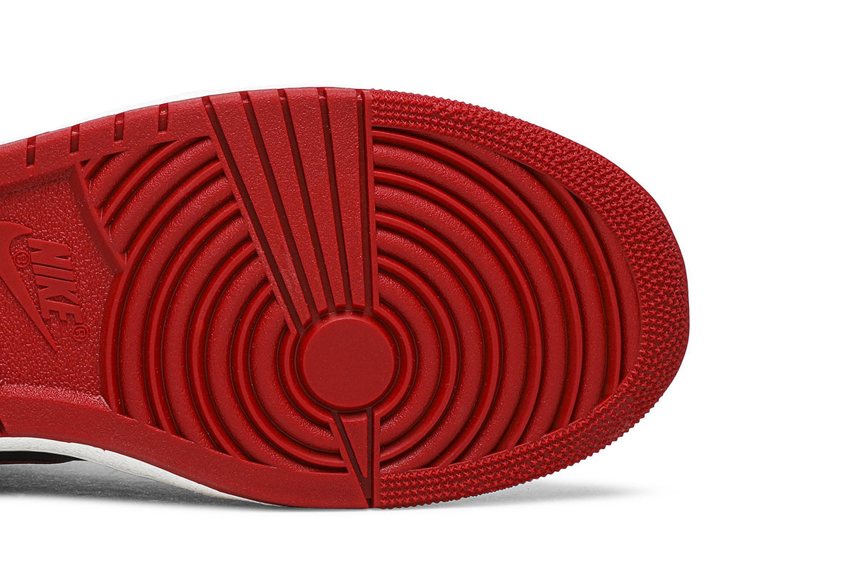Retro 1 High Sneakers — Varsity Red — BQ4422-600