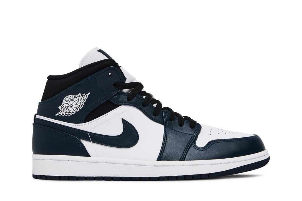 Retro 1 Mid Sneakers — Armory Navy — 554724-411