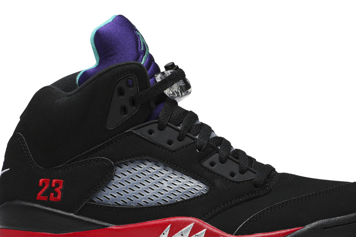 Retro 5 Sneakers — Top 3 — CZ1786-001