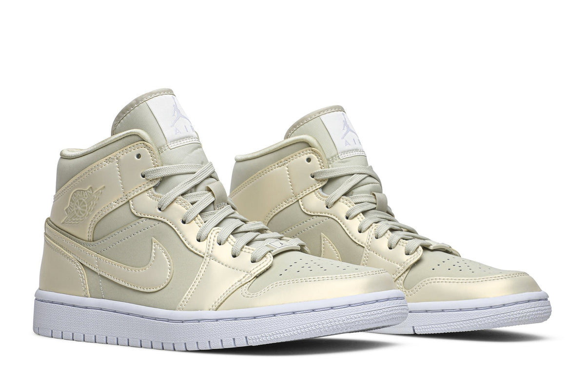 Retro 1 Mid Sneakers — Lemon Yellow — CK6587-200